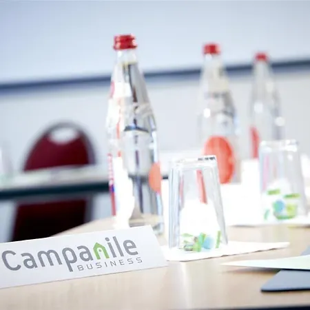 Hotel Campanile Est - La Cité