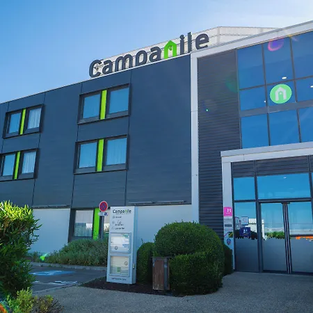 Campanile Est - La Cite Hotel