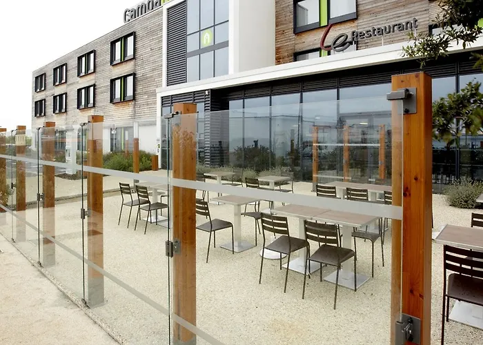 Campanile Est - La Cite 3* Carcassonne